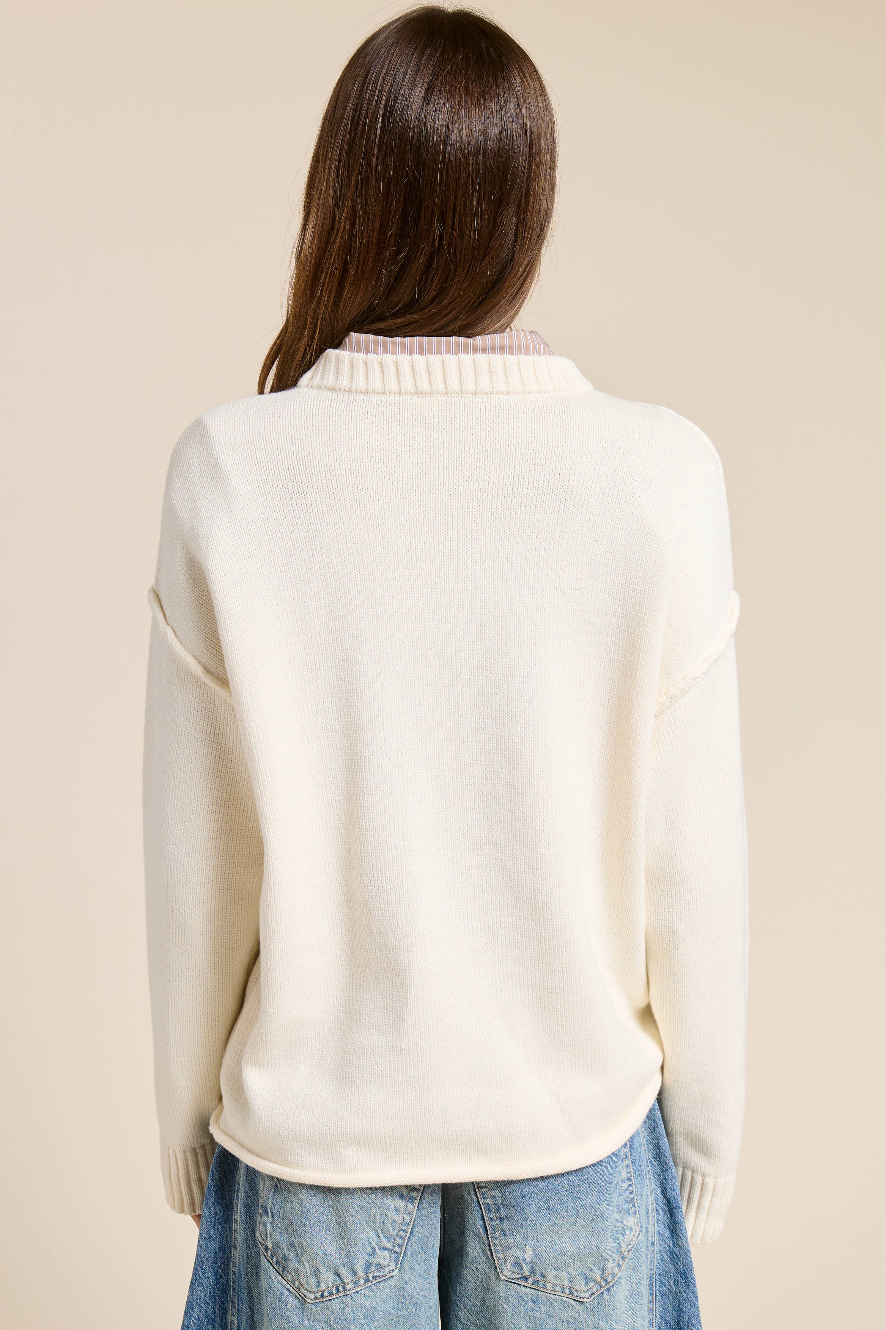 Outseam Detail Crewneck Knit Sweater