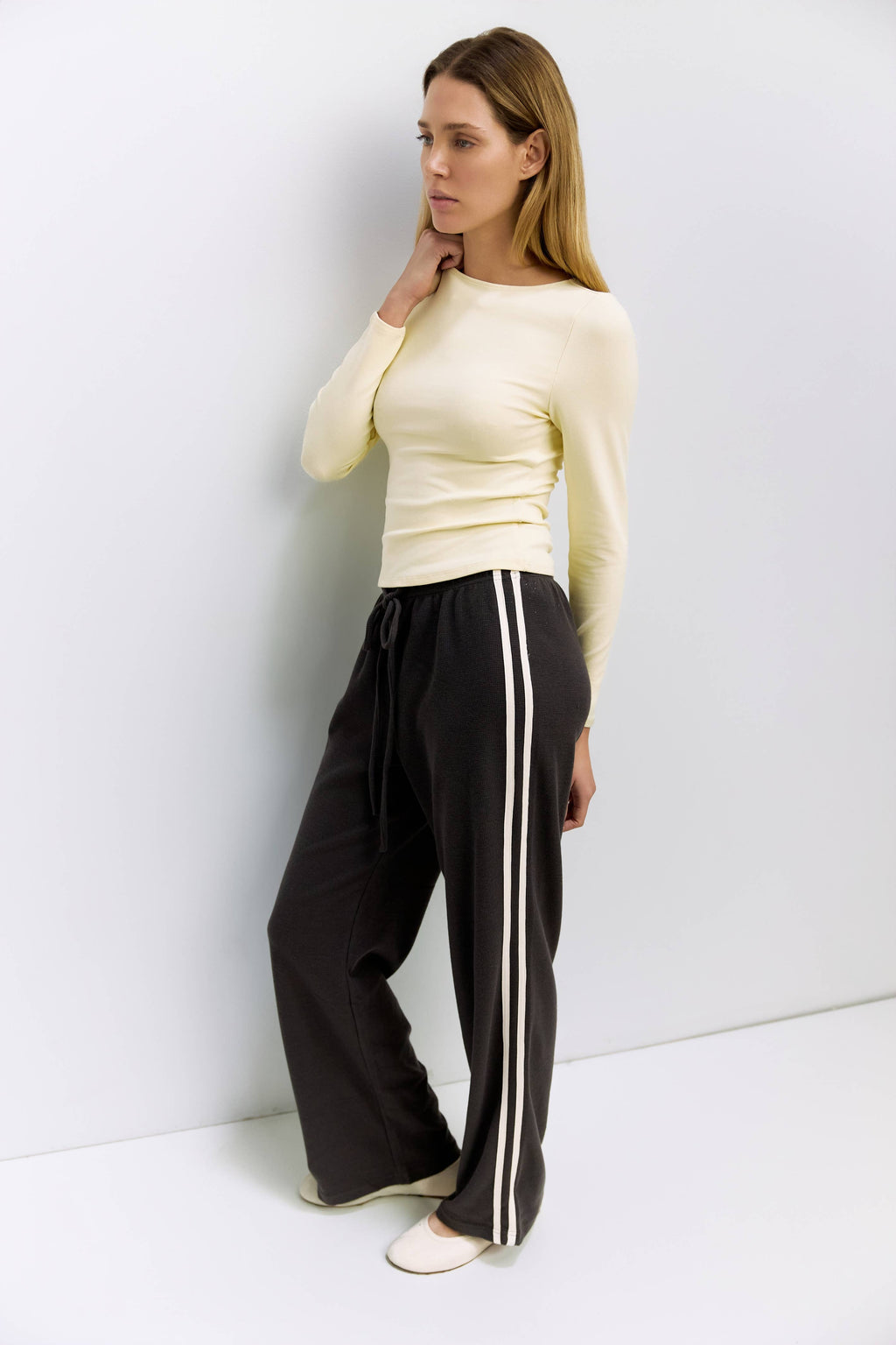 Martina Wide Neck Long Sleeve