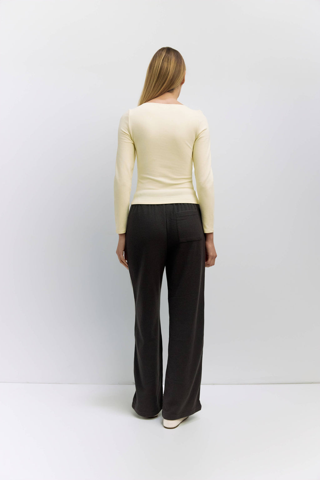 Martina Wide Neck Long Sleeve