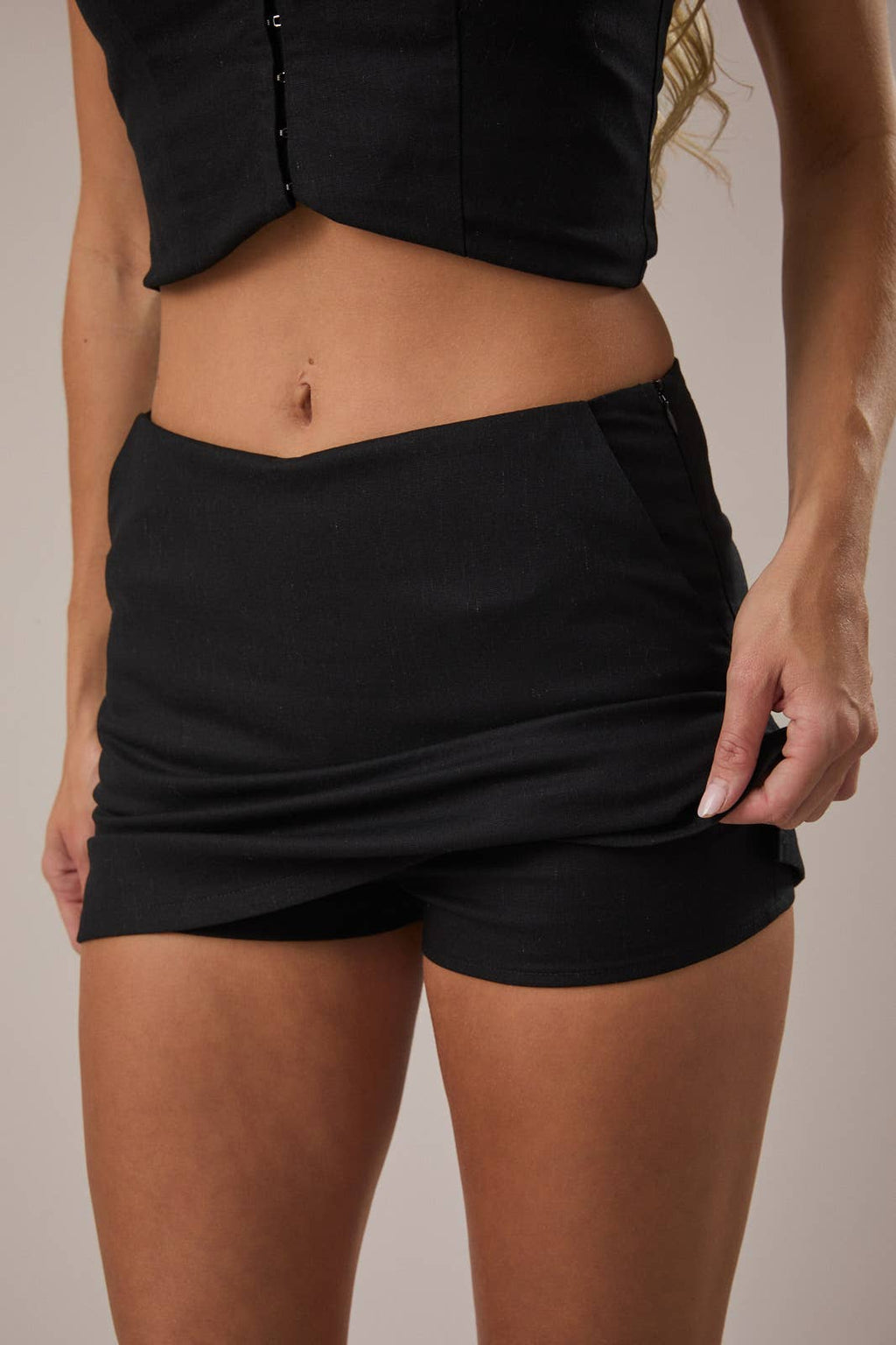 Low Waist Skirt