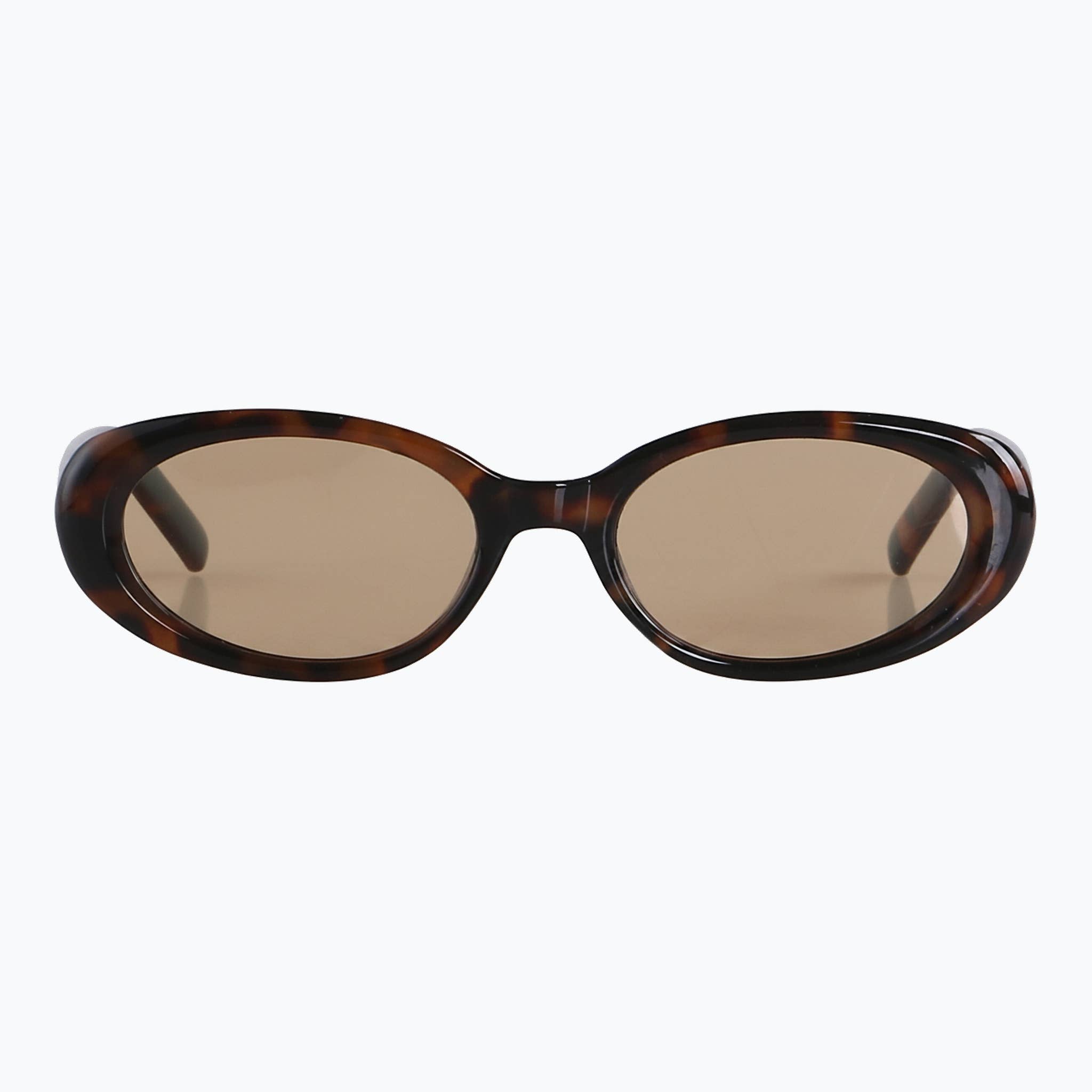 Scarlet Oval Cat-Eye Sunglasses