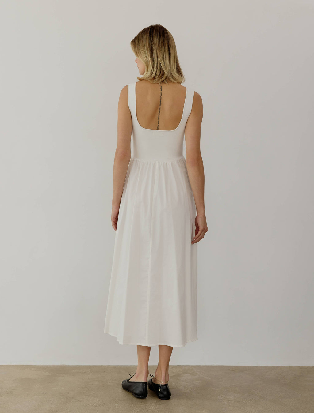 Lucinda Sleeveless Maxi Dress